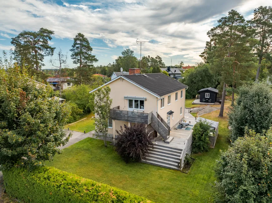Villa, Korsövägen 12, Enebyberg, Danderyd