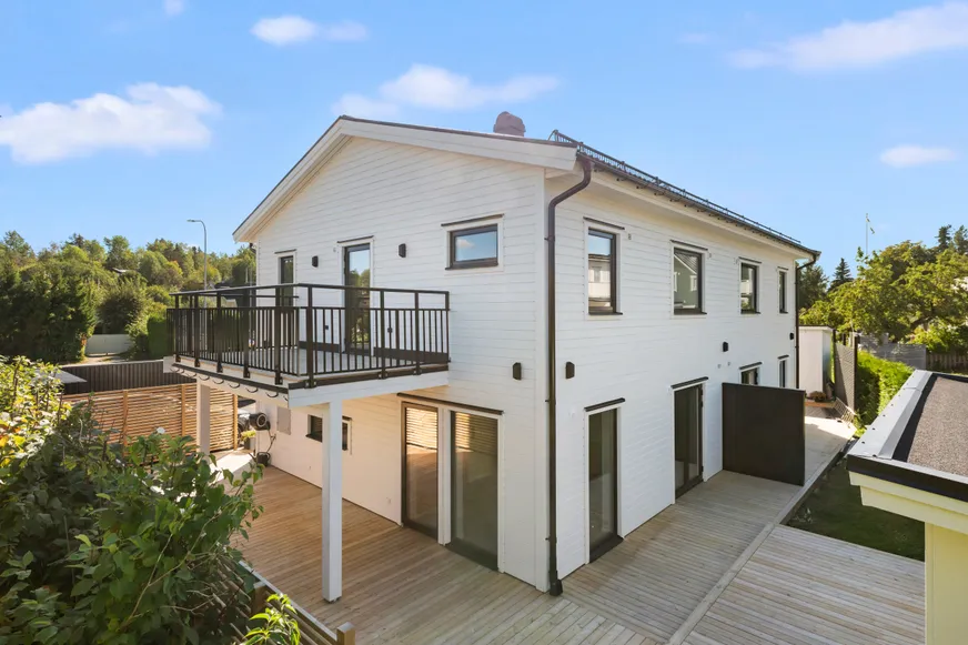 Radhus, Vätövägen 9 C, Centralt - Fågelsången, Norrtälje