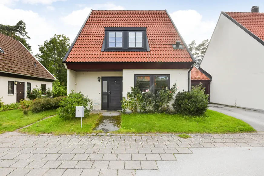 Villa, Västra Skräddargården 8, Terra Nova, Gotland