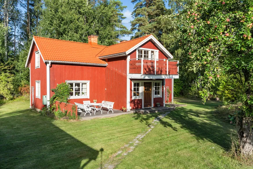 Hål 1 photo 3
