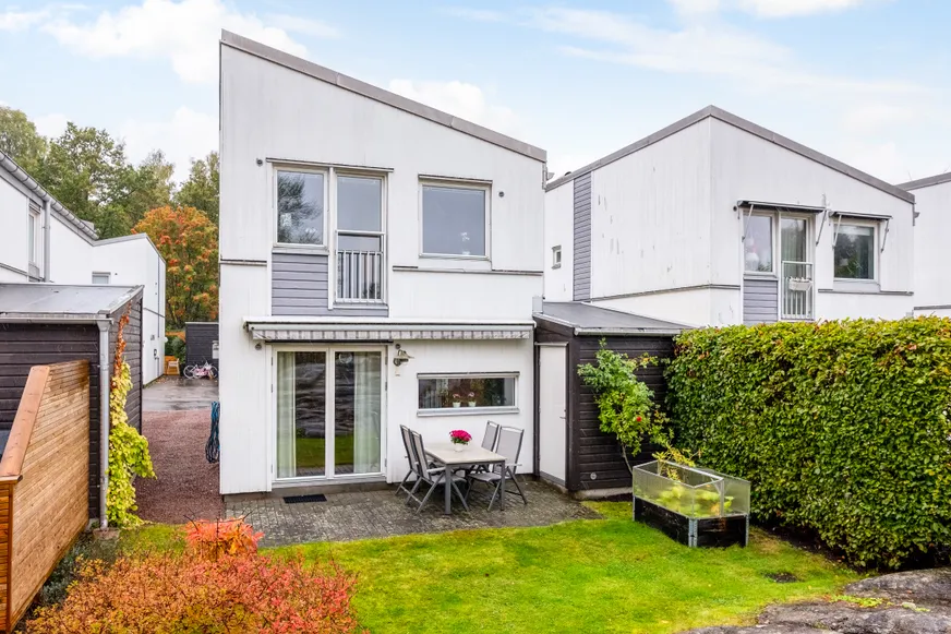 Radhus, Svarvstensvägen 44, Hisings Kärra, Göteborg